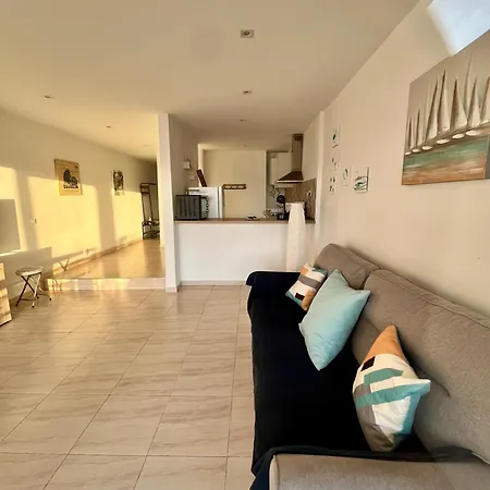 Ocean Terrace Apartment *