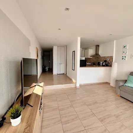 Ocean Terrace Apartment *