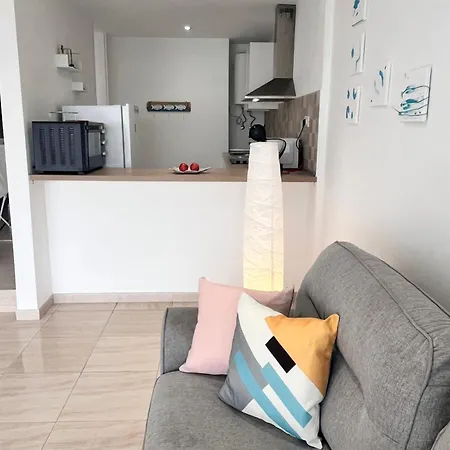 Ocean Terrace Адехе